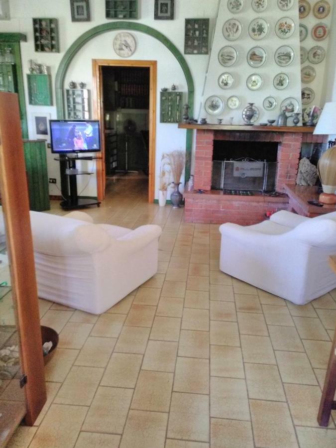 Villa Adelina Саррок Екстер'єр фото